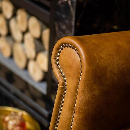 Mert Boutique Hotel Корча Экстерьер фото